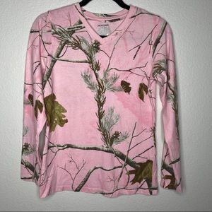 Realtree 💕 Pink Camo V-Neck Longsleeve